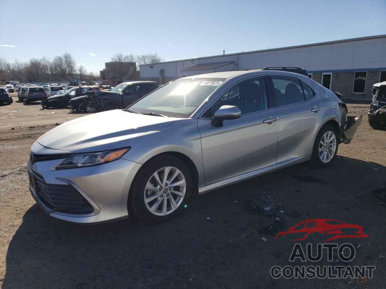 TOYOTA CAMRY 2022 - 4T1C11BKXNU065254