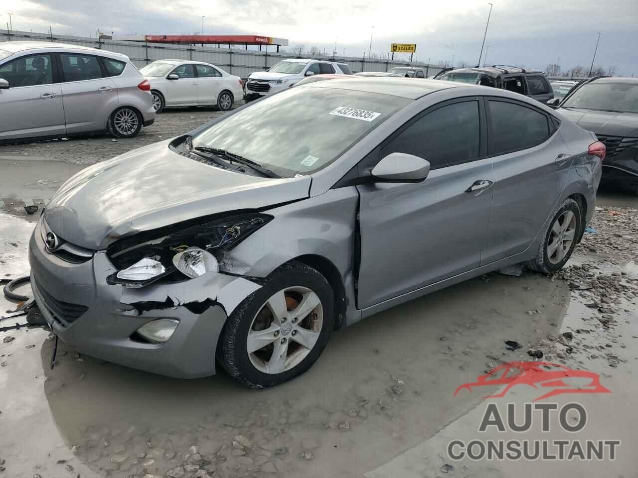 HYUNDAI ELANTRA 2013 - KMHDH4AE8DU755919