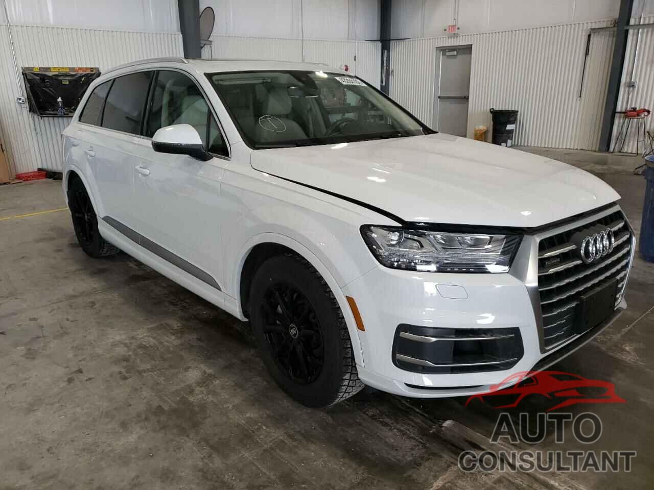 AUDI Q7 2018 - WA1VAAF7XJD031273