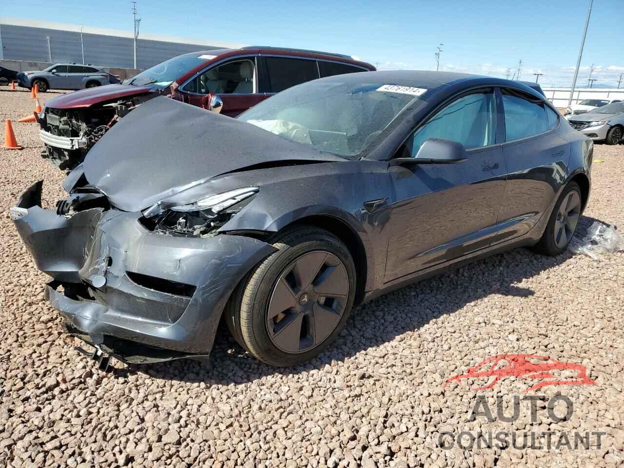 TESLA MODEL 3 2023 - 5YJ3E1EA5PF709637
