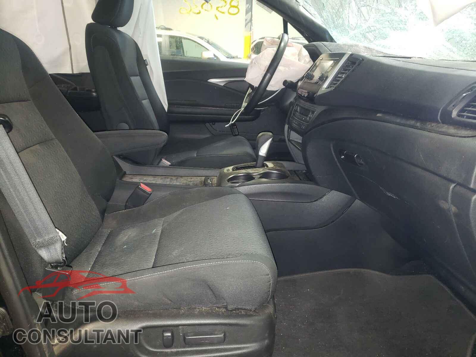 HONDA RIDGELINE 2017 - 5FPYK3F87HB014302