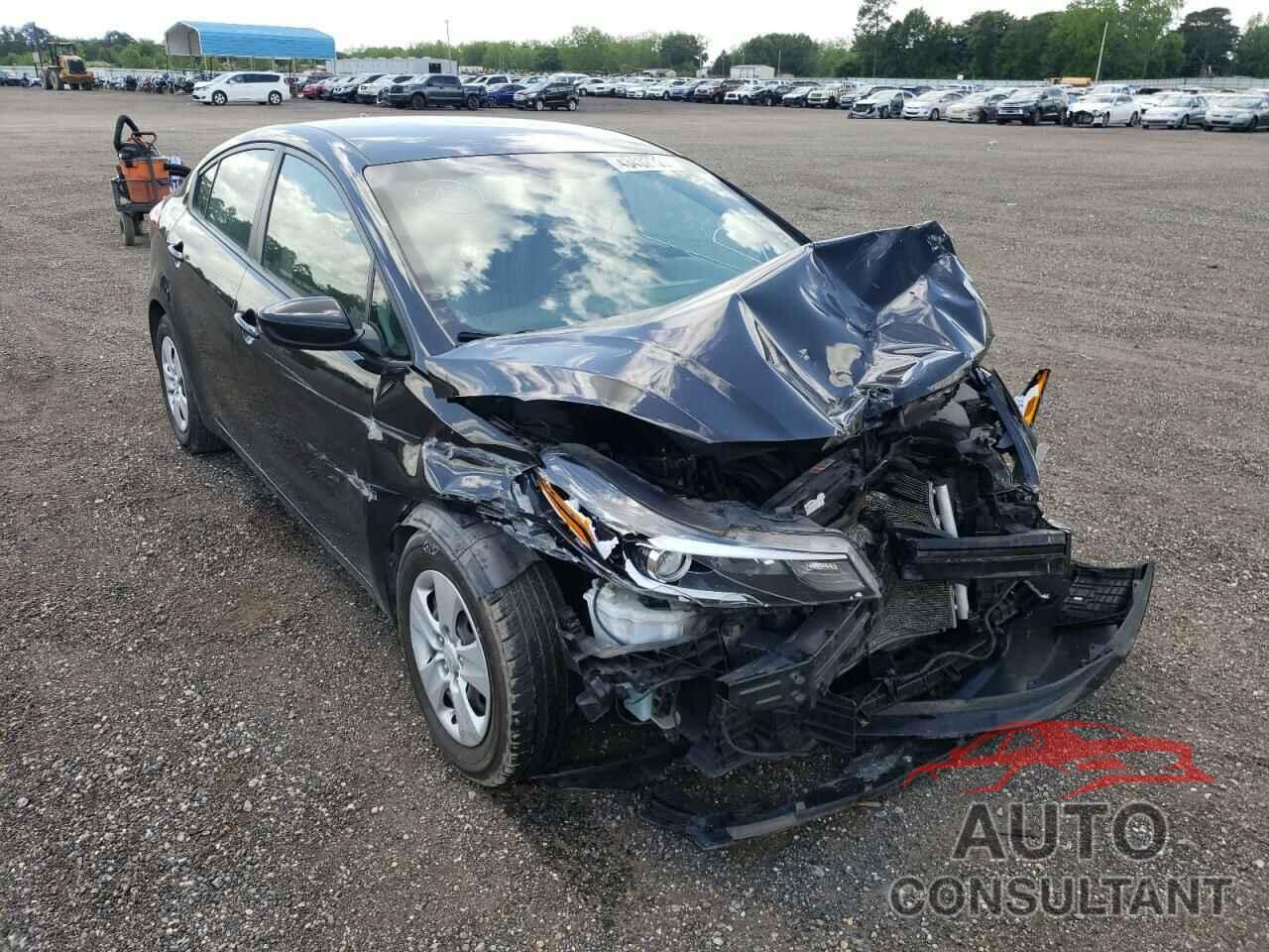 KIA FORTE 2018 - 3KPFK4A78JE284851