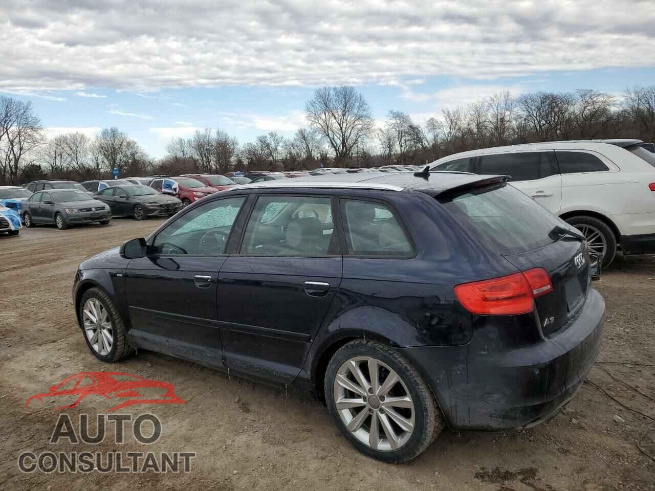 AUDI A3 2012 - WAUMFBFM7CA036138