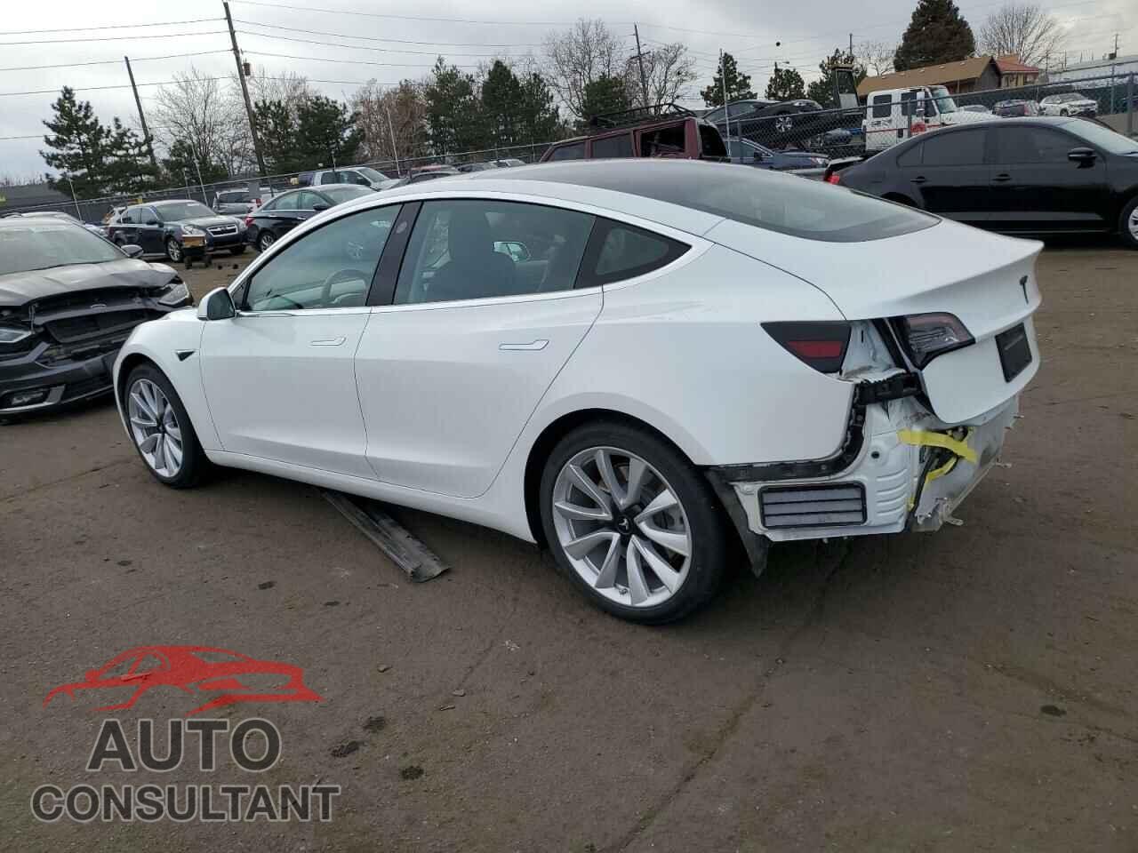 TESLA MODEL 3 2020 - 5YJ3E1EB5LF621237