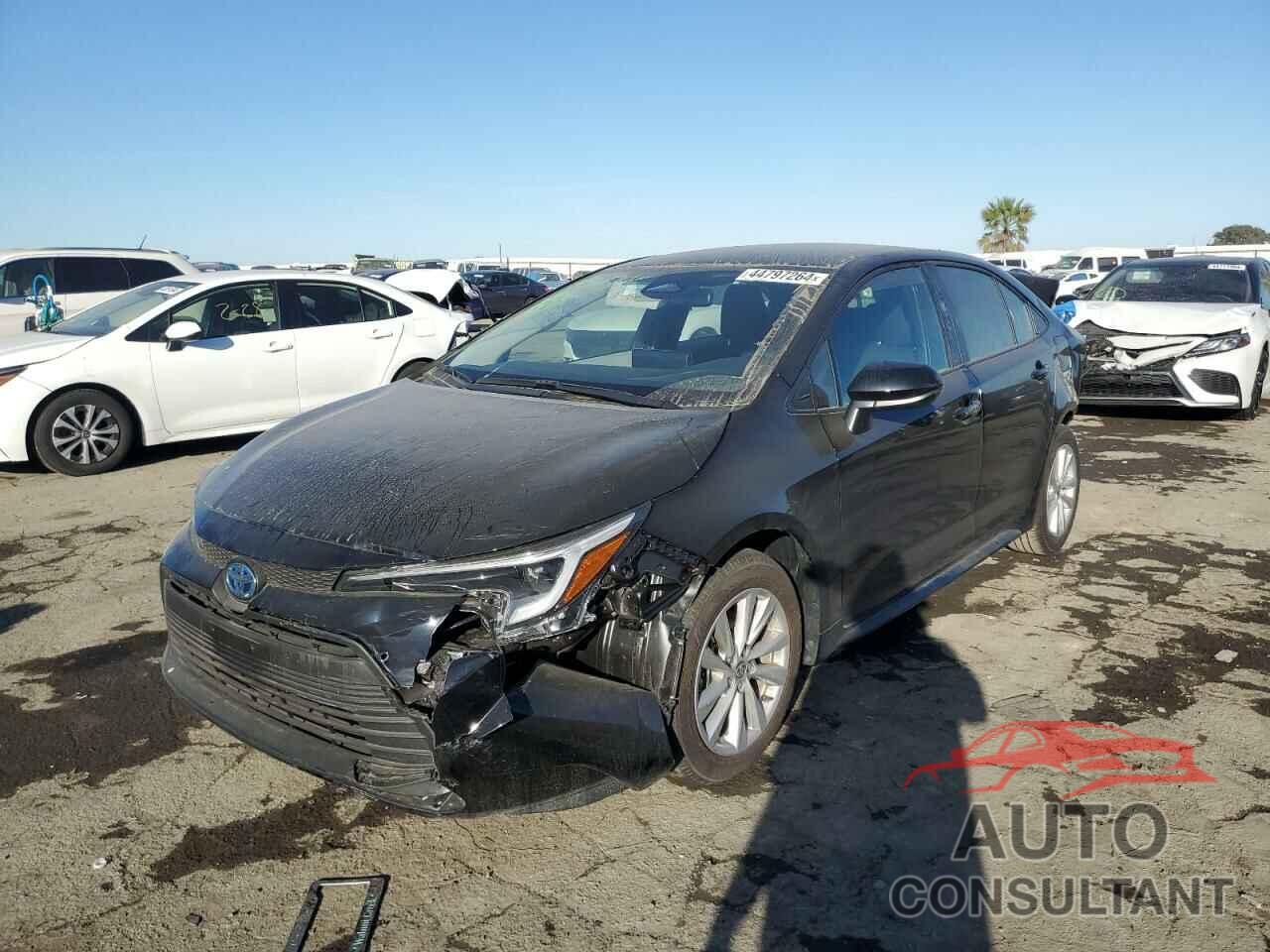 TOYOTA COROLLA 2024 - JTDBCMFE2R3033412
