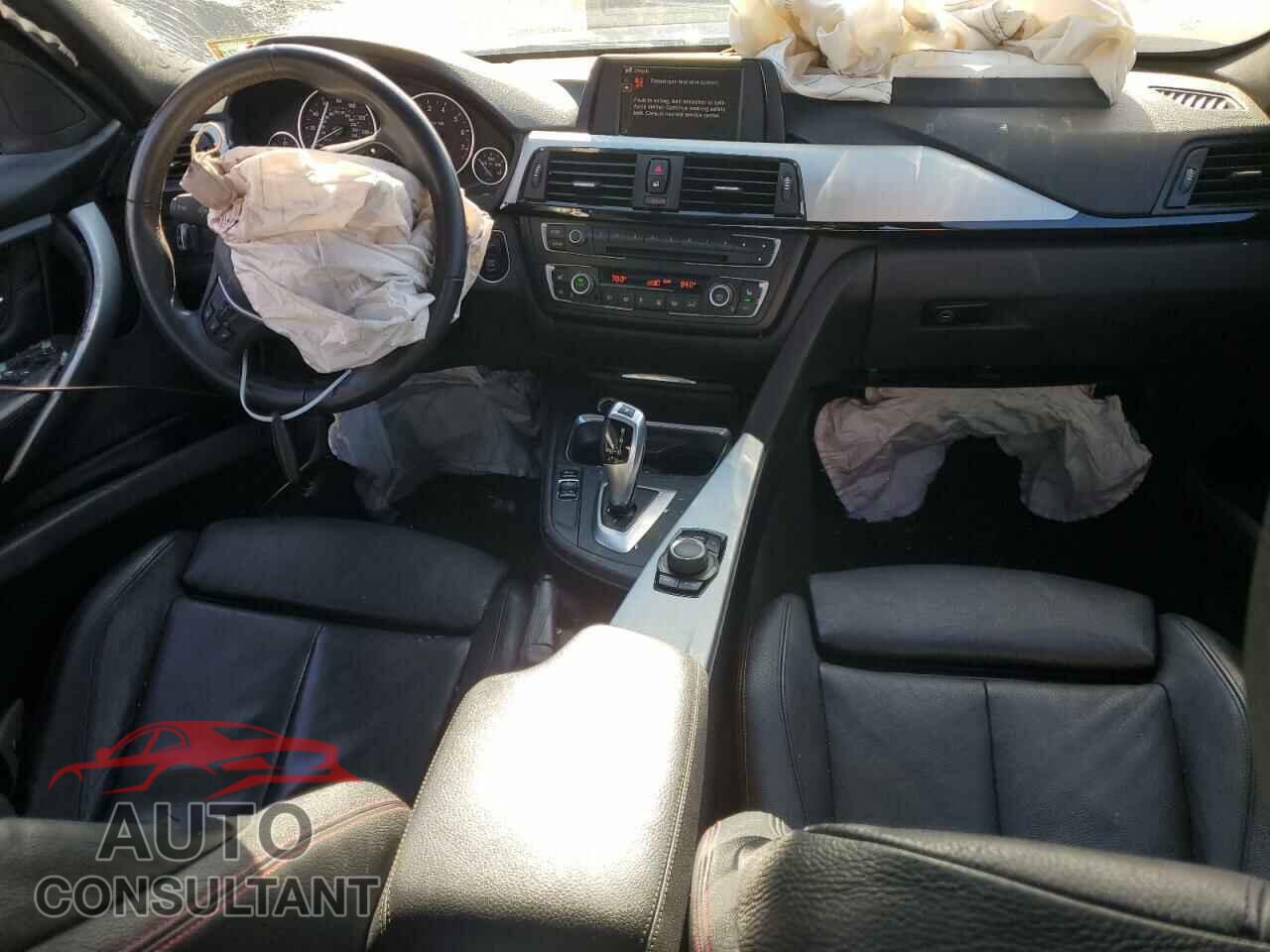 BMW 3 SERIES 2013 - WBA3B3C5XDF540861