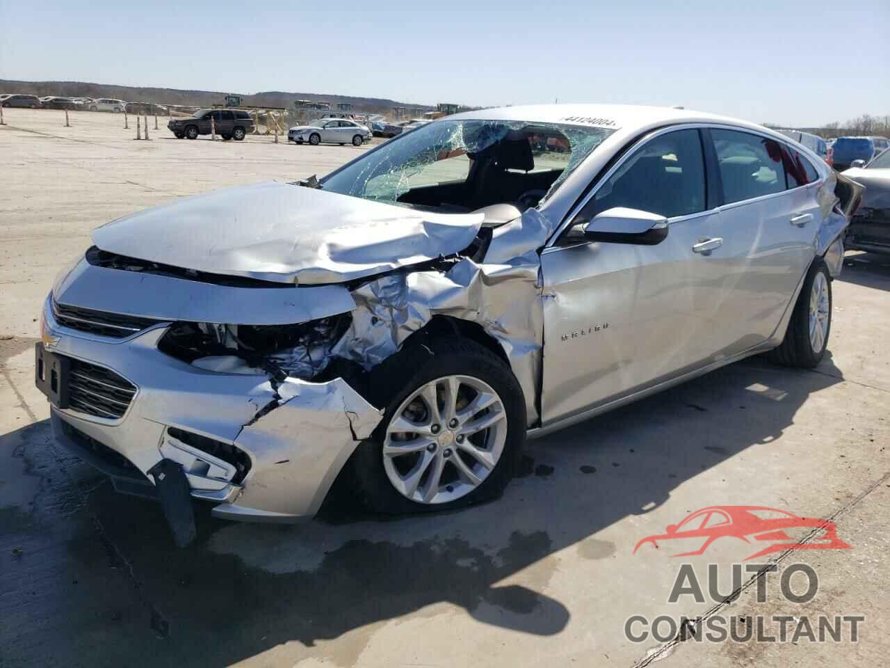CHEVROLET MALIBU 2017 - 1G1ZE5ST9HF174180