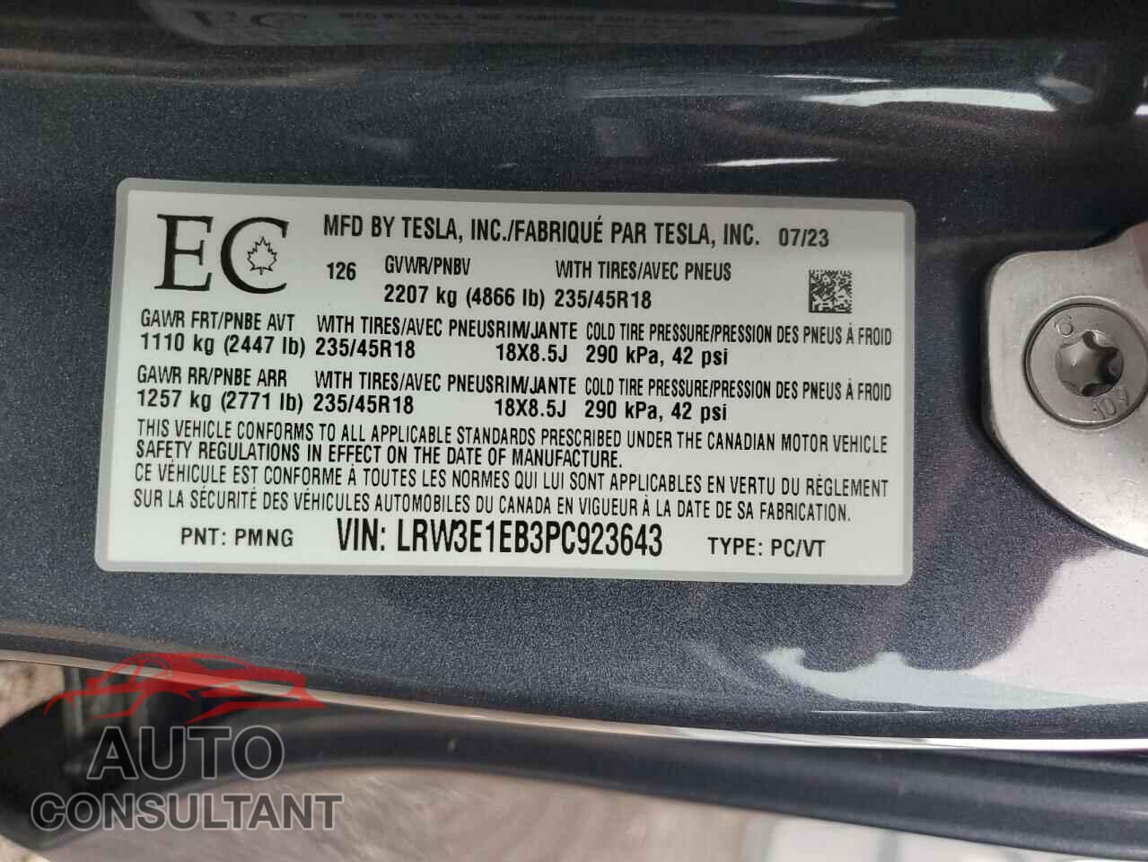 TESLA MODEL 3 2023 - LRW3E1EB3PC923643