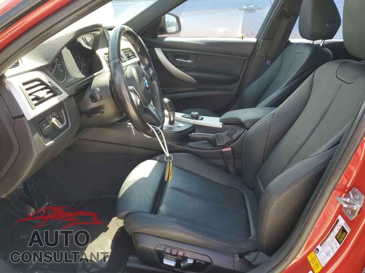 BMW 3 SERIES 2016 - WBA8A9C59GK615606