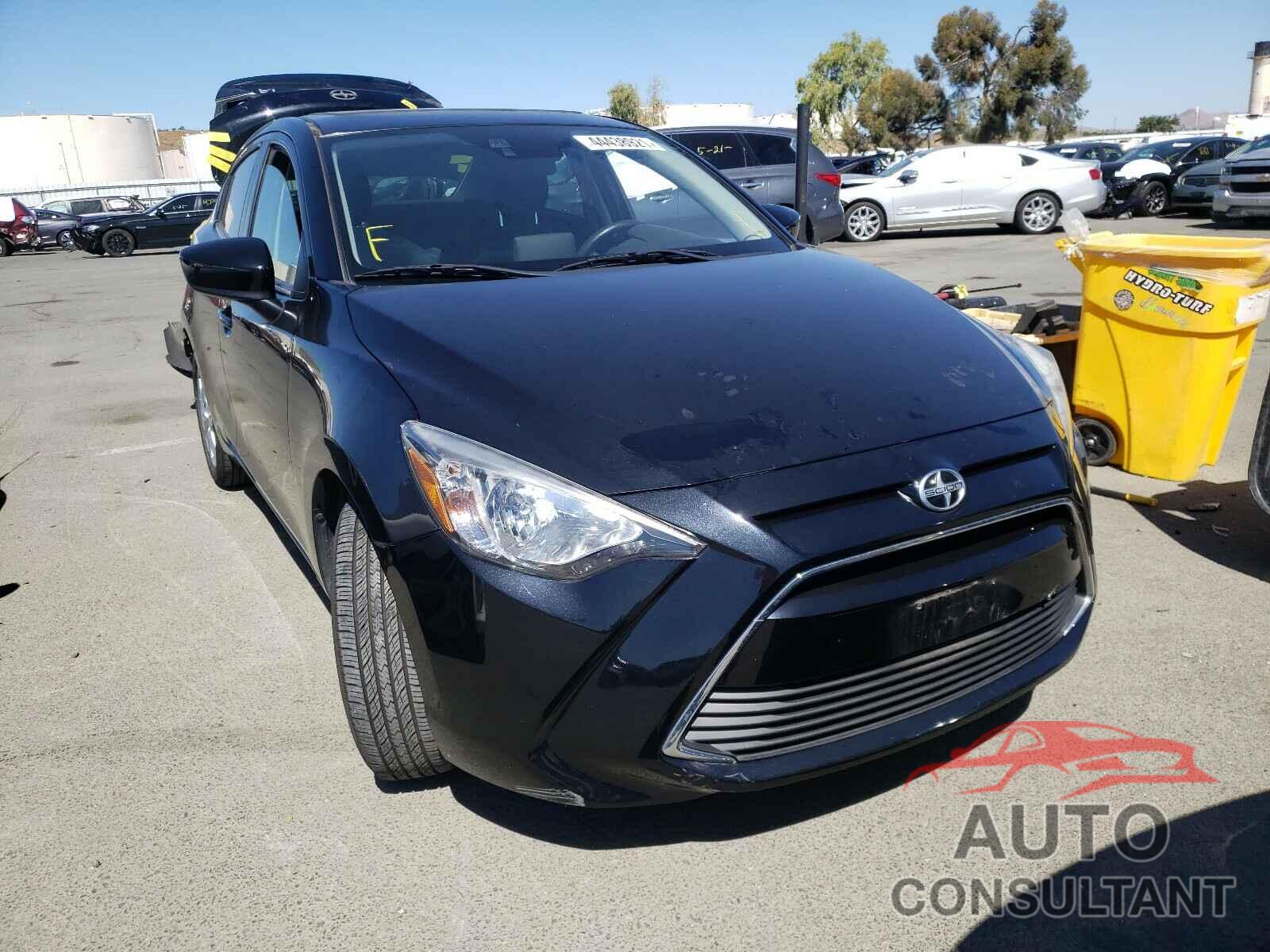 TOYOTA SCION 2016 - 3MYDLBZV2GY131161