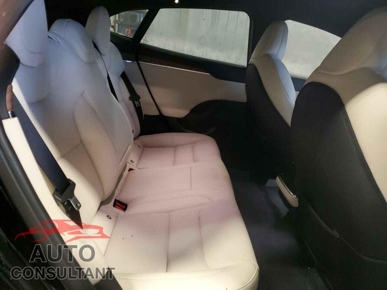 TESLA MODEL S 2021 - 5YJSA1E59MF434070