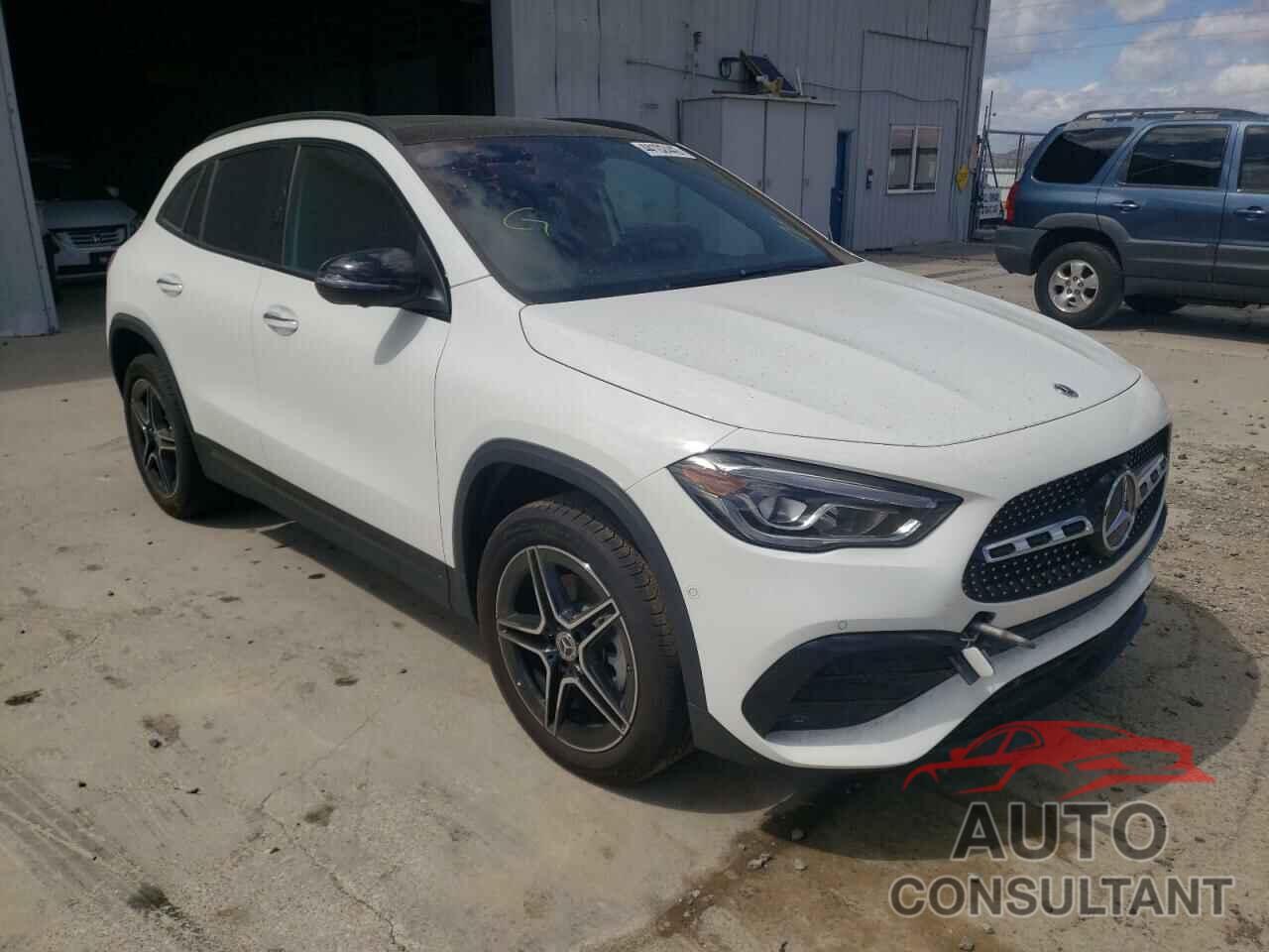 MERCEDES-BENZ GLA-CLASS 2022 - W1N4N4HB5NJ318187