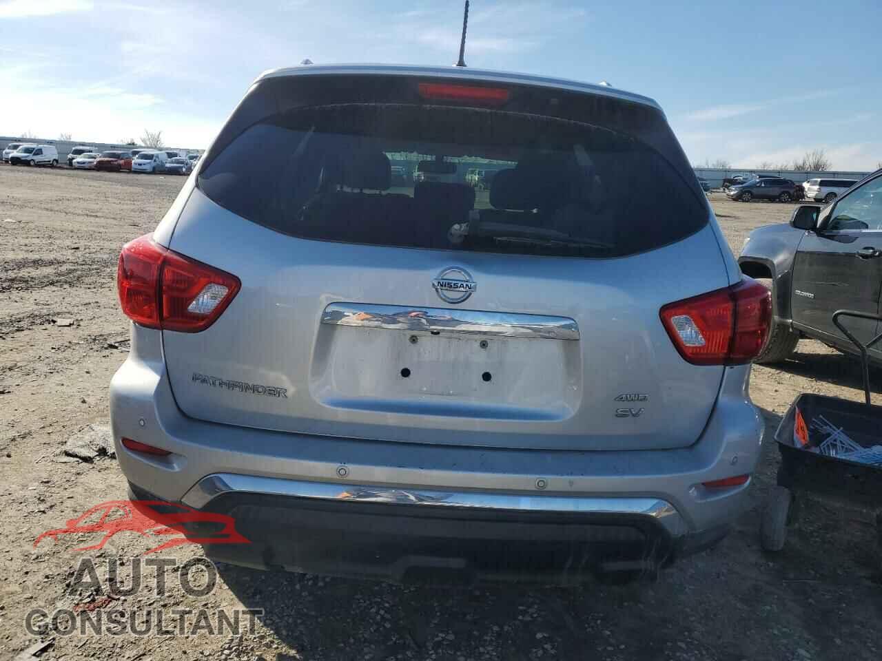NISSAN PATHFINDER 2017 - 5N1DR2MM7HC667749