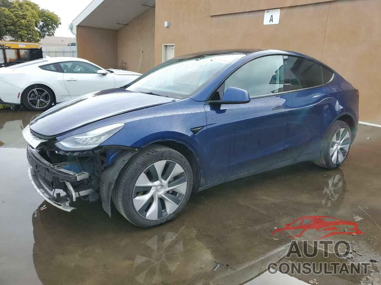 TESLA MODEL Y 2021 - 5YJYGDEEXMF276381