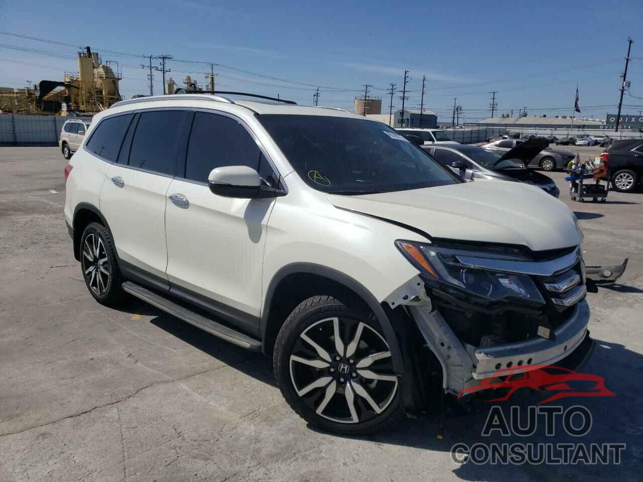 HONDA PILOT 2018 - 5FNYF6H03JB002692