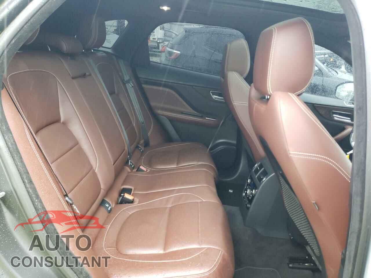 JAGUAR F-PACE 2017 - SADCM2BVXHA099233
