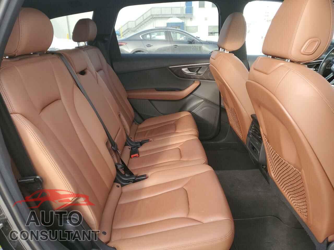 AUDI Q7 2021 - WA1BXAF72MD032147