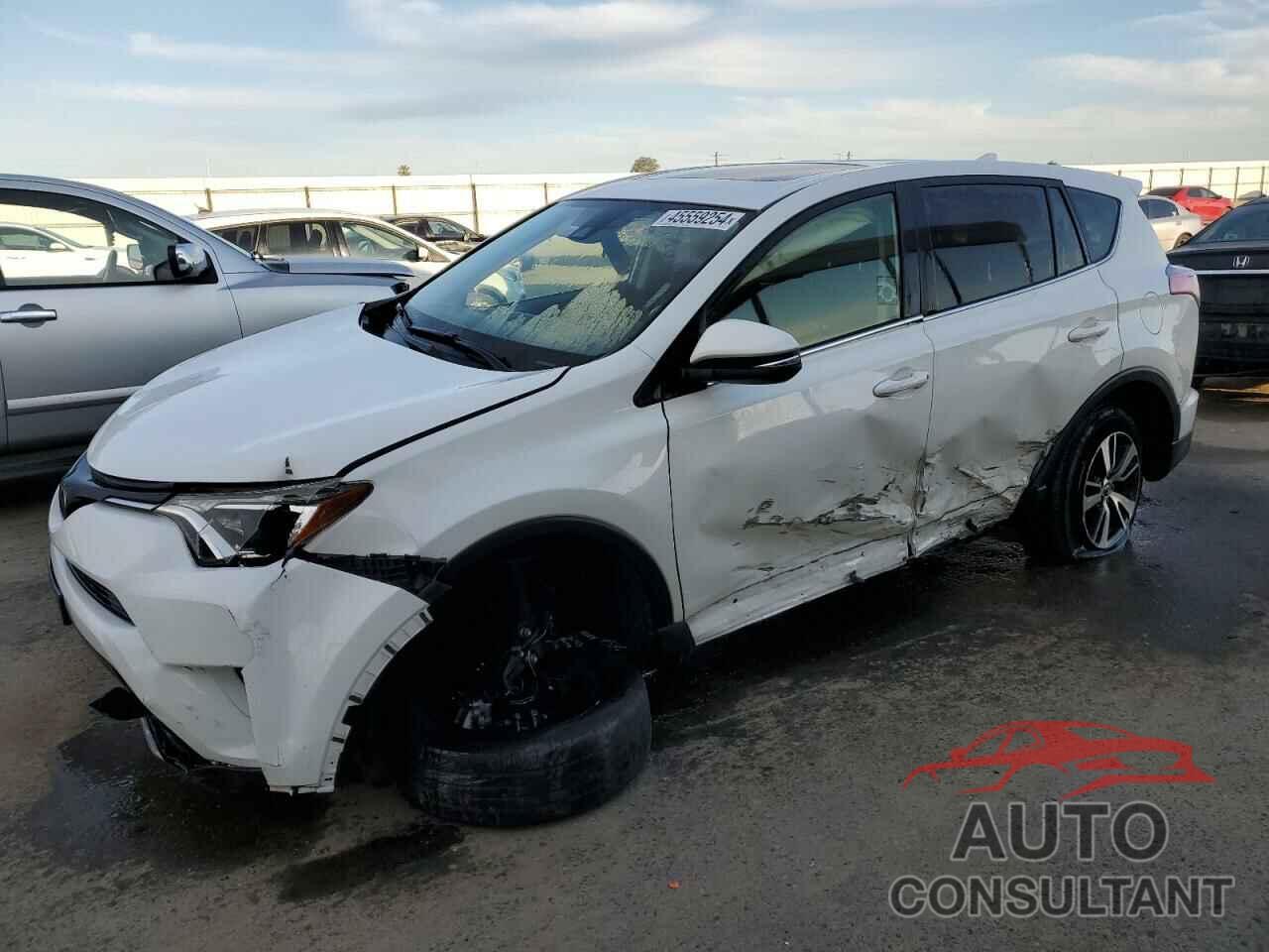 TOYOTA RAV4 2018 - JTMWFREV0JJ725188