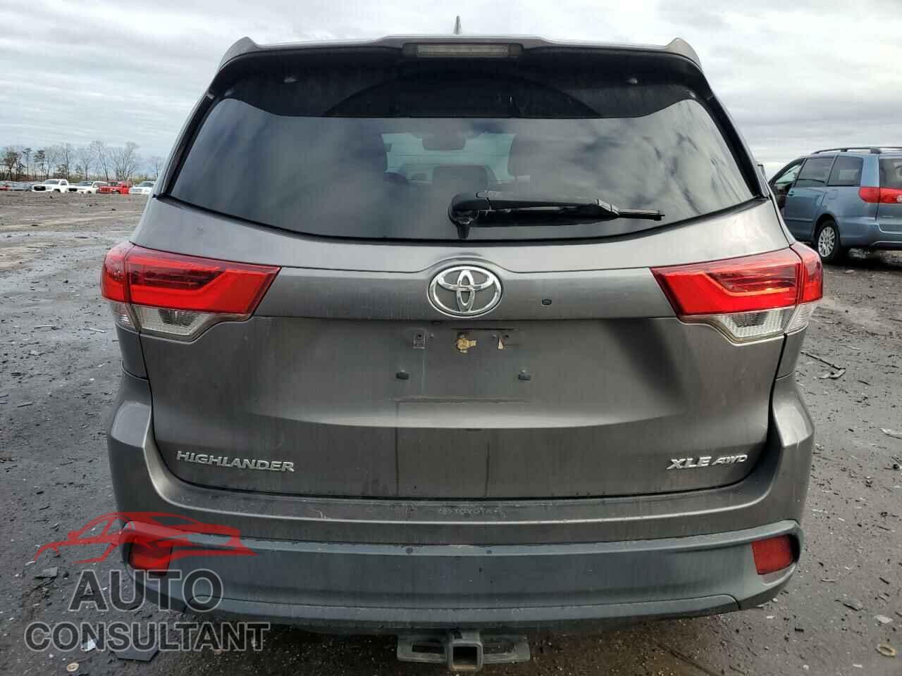 TOYOTA HIGHLANDER 2017 - 5TDJZRFH4HS418775