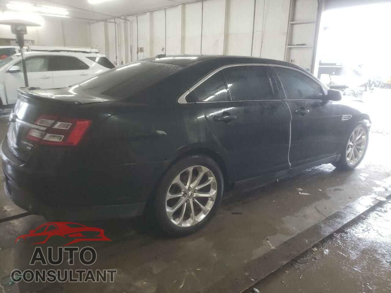 FORD TAURUS 2014 - 1FAHP2J88EG101855