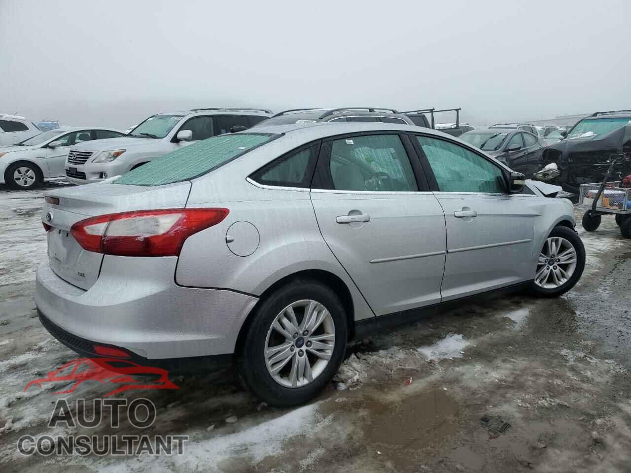 FORD FOCUS 2012 - 1FAHP3H2XCL357636