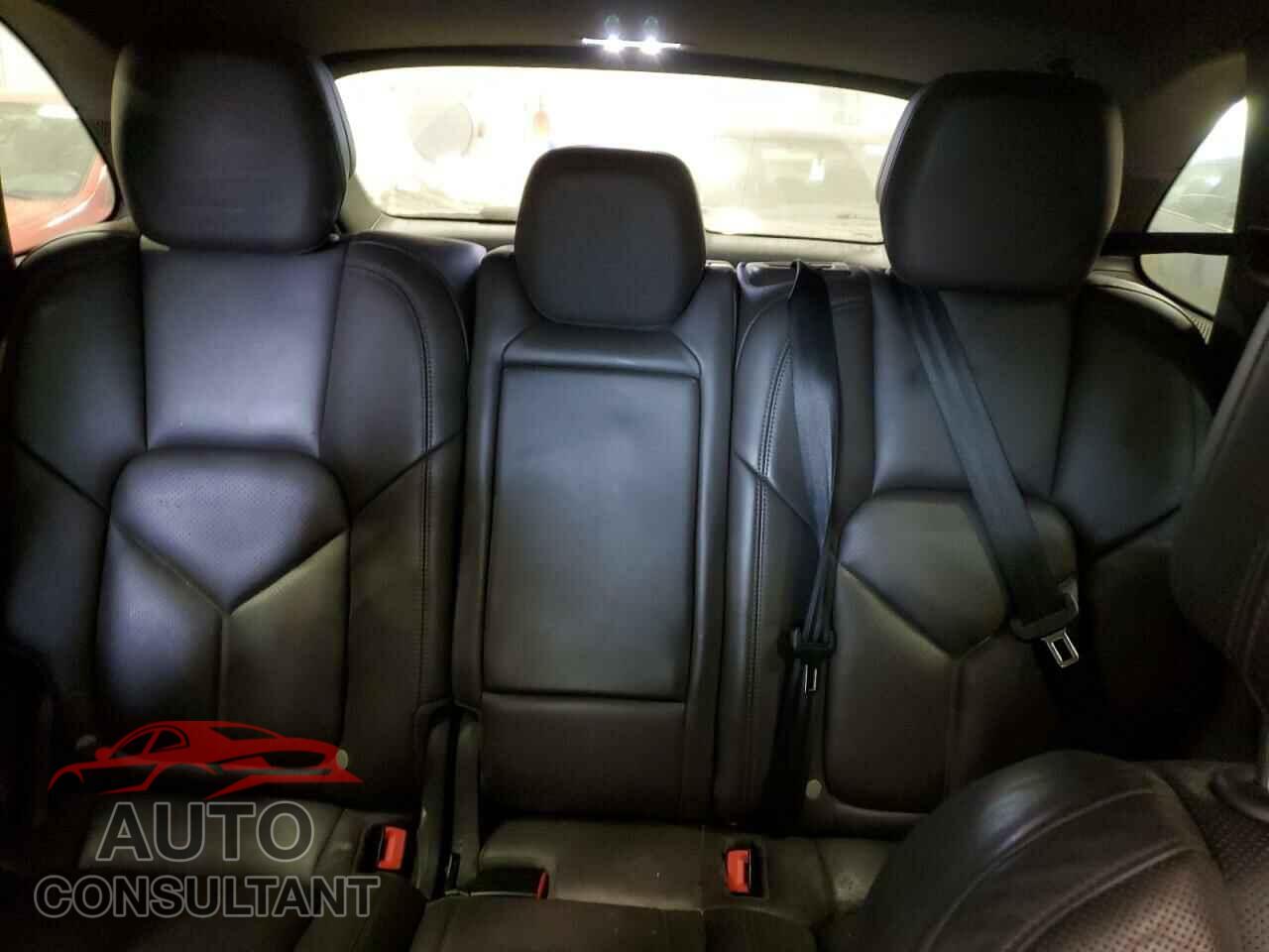 PORSCHE CAYENNE 2016 - WP1AA2A2XGKA37471