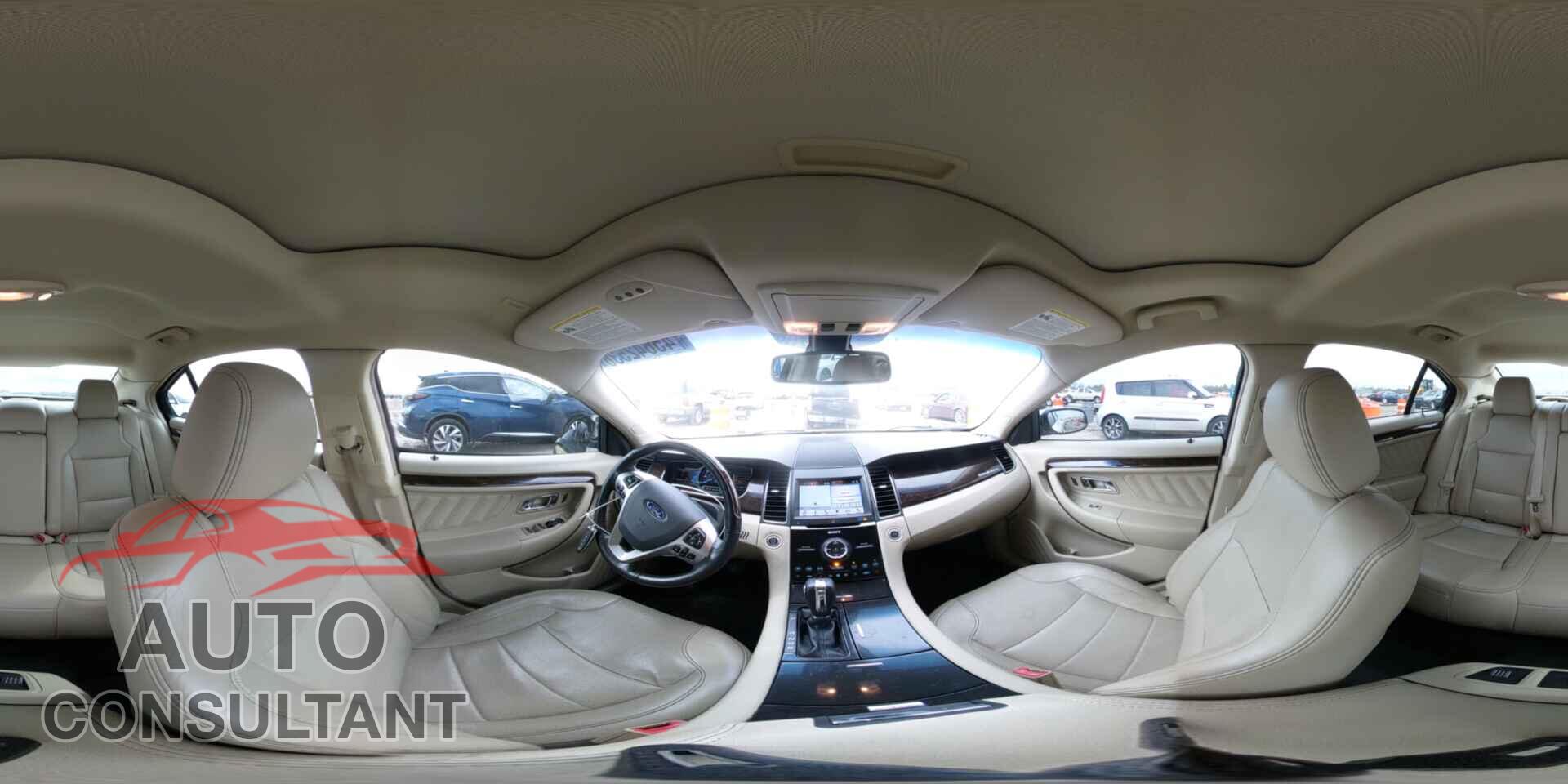 FORD TAURUS 2017 - 1FAHP2F84HG128936