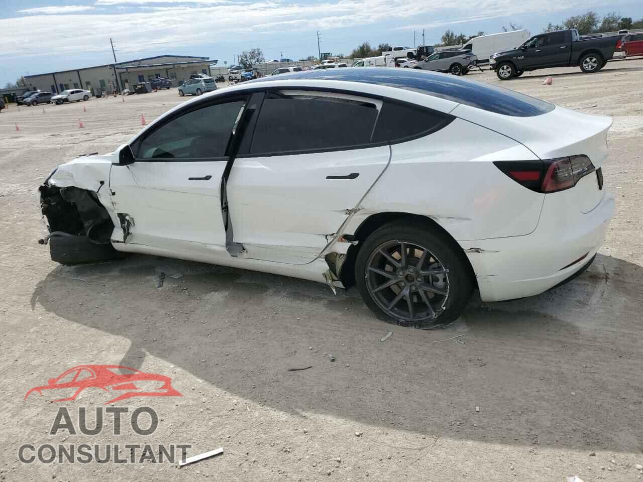 TESLA MODEL 3 2023 - 5YJ3E1EA3PF501496