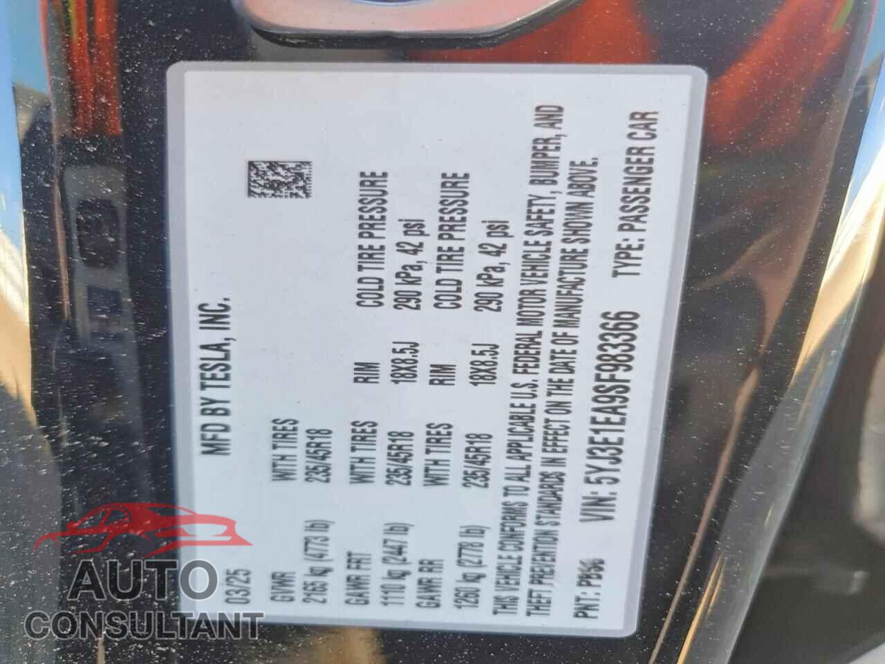 TESLA MODEL 3 2025 - 5YJ3E1EA9SF983366