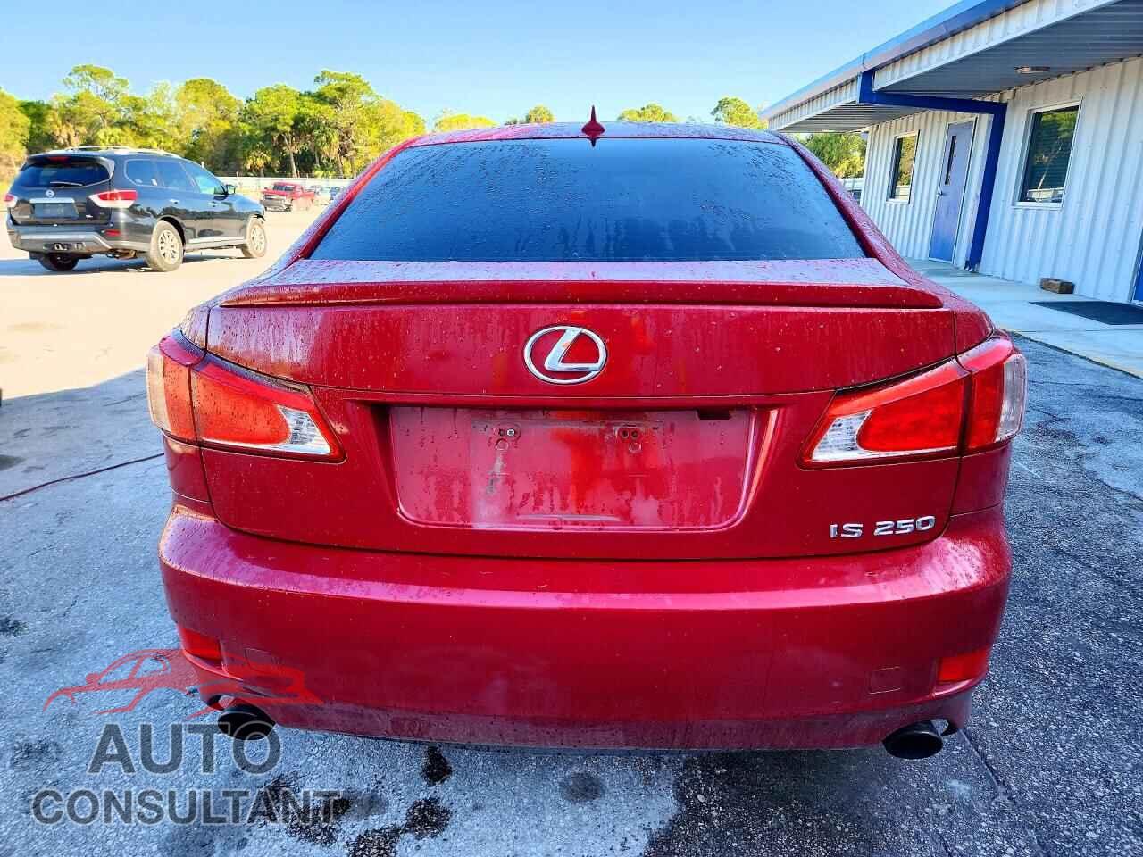 LEXUS IS 2011 - JTHBF5C24B5154264