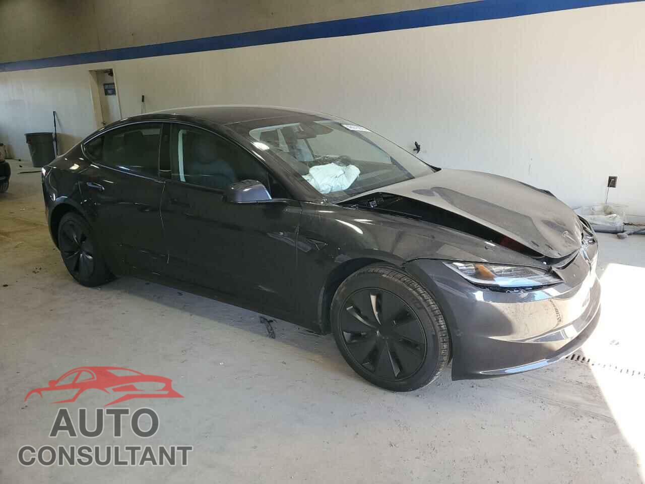 TESLA MODEL 3 2024 - 5YJ3E1EA5RF843020