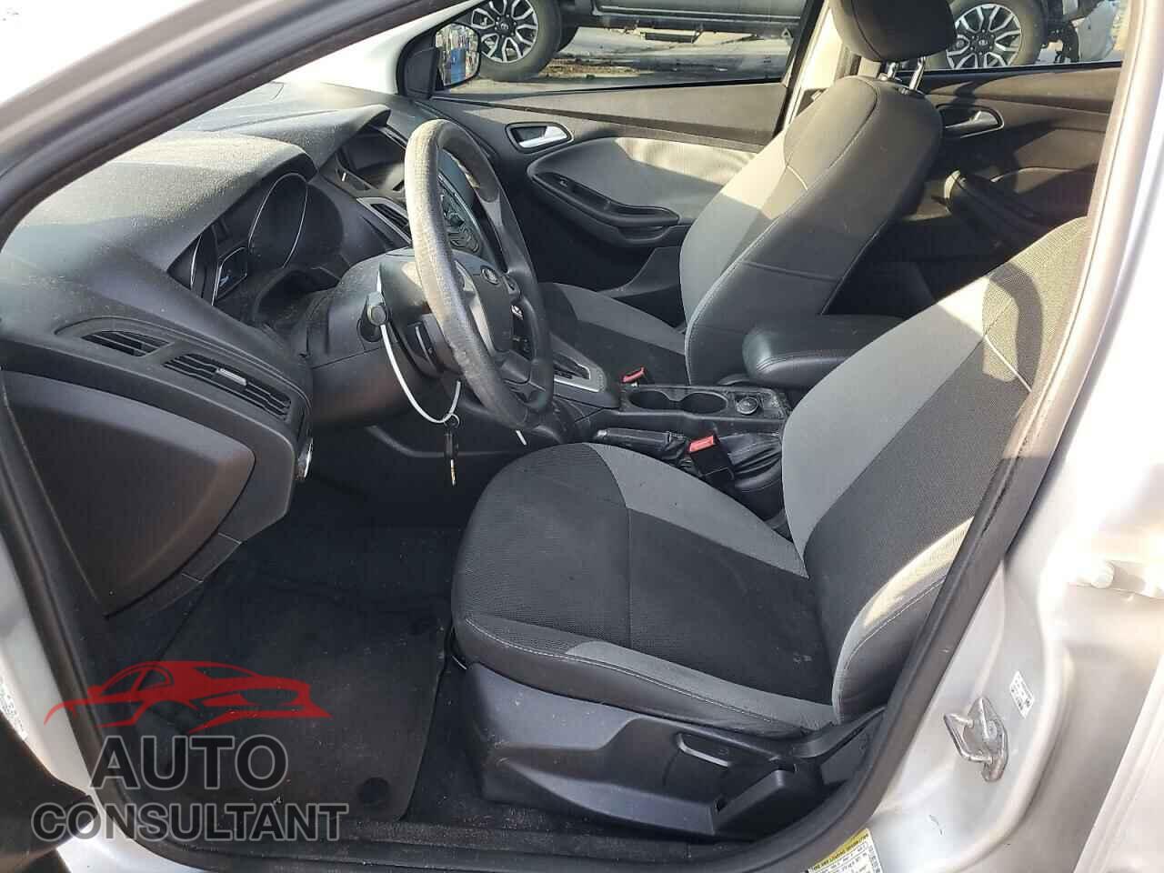 FORD FOCUS 2014 - 1FADP3F21EL292051