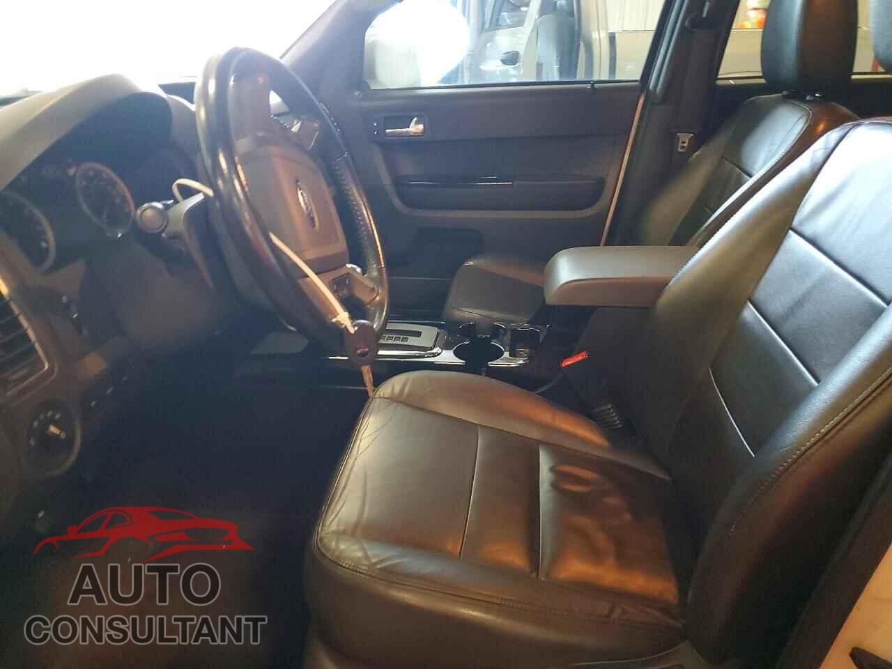 FORD ESCAPE 2011 - 1FMCU0EG2BKC13428