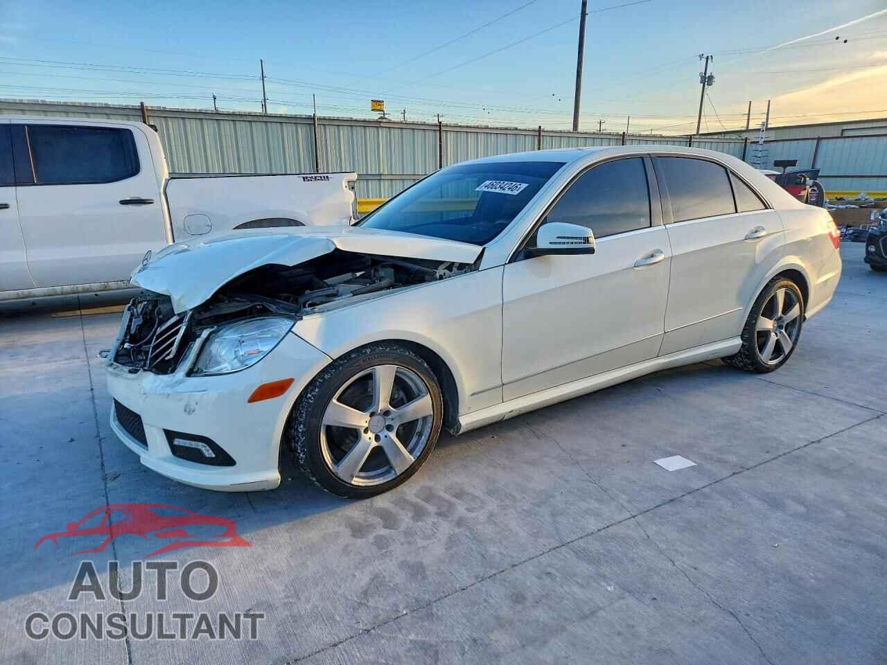 MERCEDES-BENZ E-CLASS 2011 - WDDHF5GB3BA379942