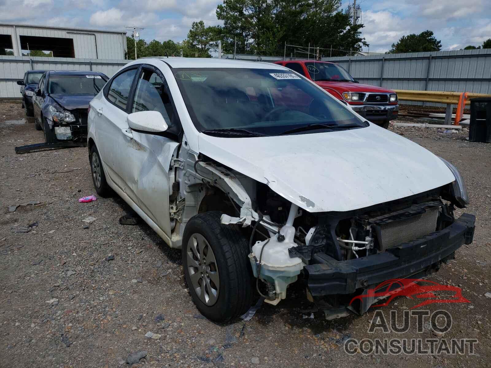 HYUNDAI ACCENT 2016 - KMHCT4AEXGU117203