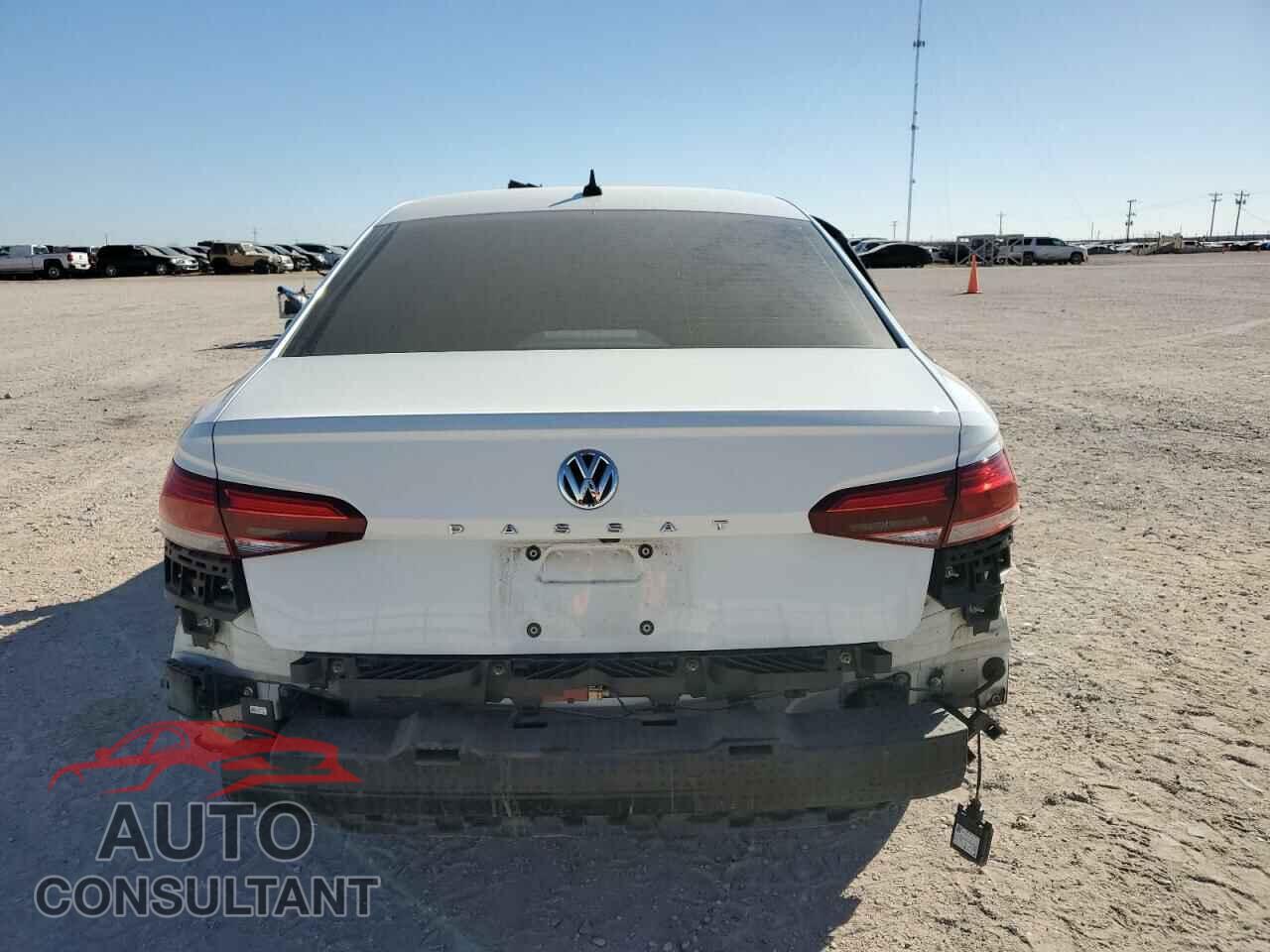 VOLKSWAGEN PASSAT 2020 - 1VWSA7A31LC015498