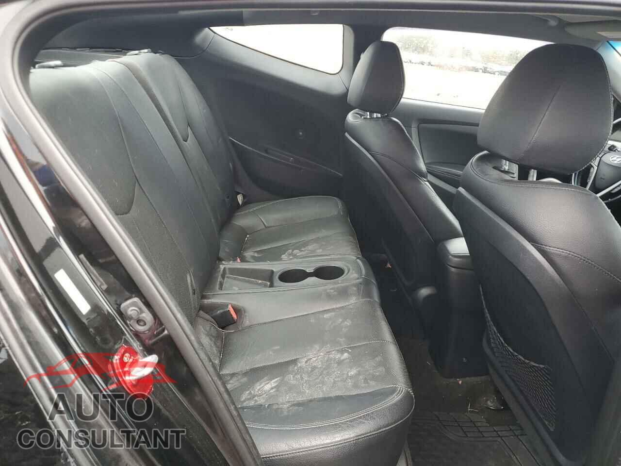 HYUNDAI VELOSTER 2015 - KMHTC6AE3FU244319