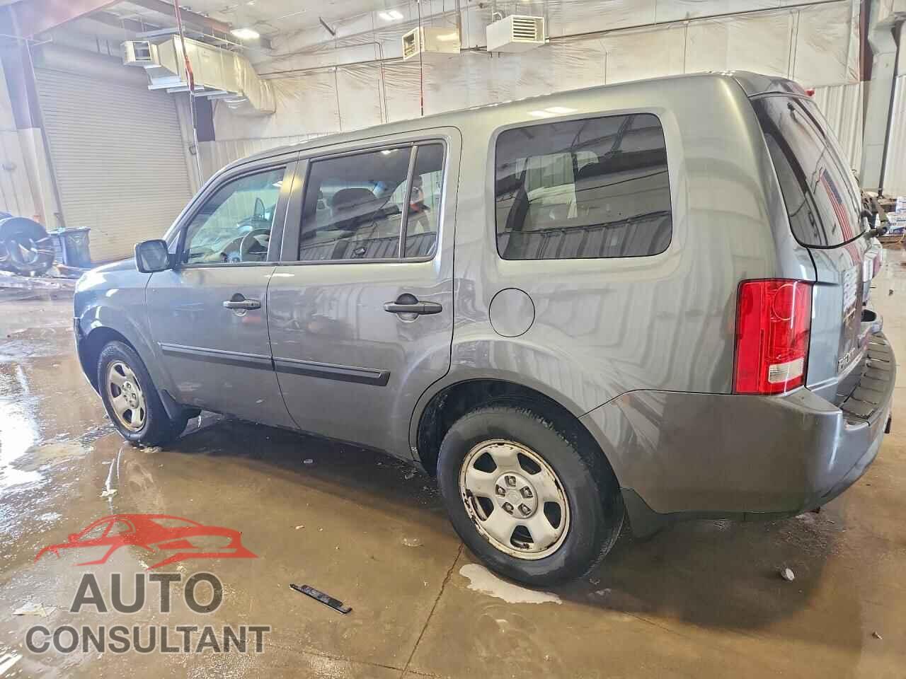 HONDA PILOT 2013 - 5FNYF4H25DB020900