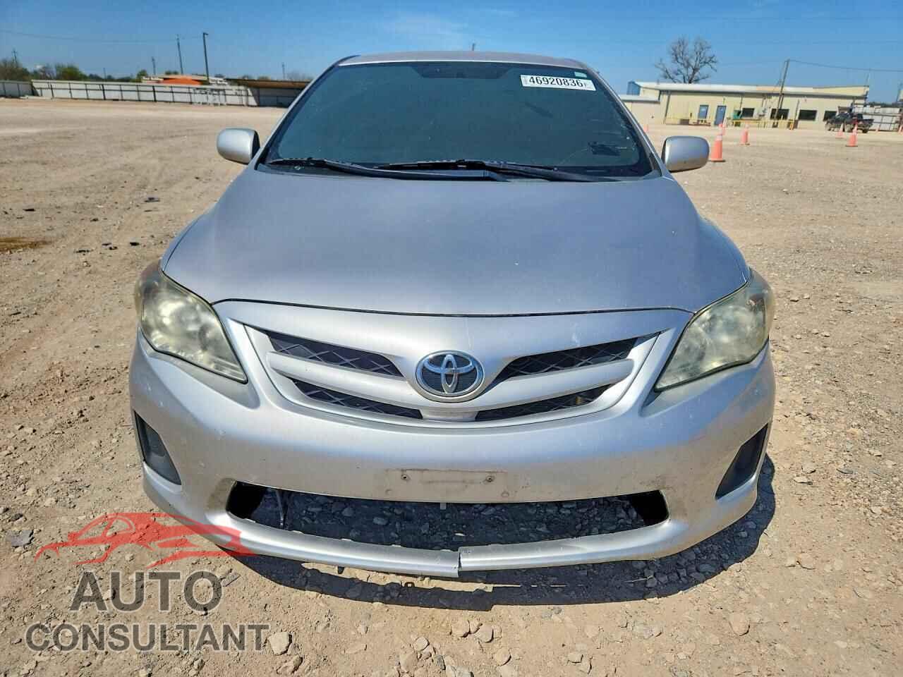 TOYOTA COROLLA 2011 - 2T1BU4EE8BC726982