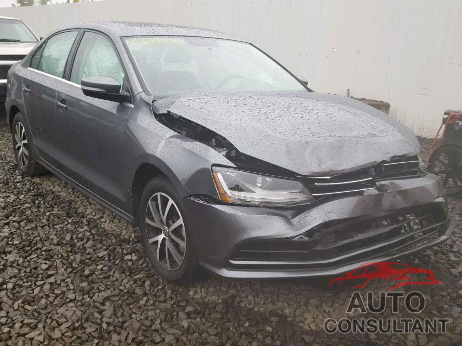 VOLKSWAGEN JETTA 2018 - 3VWDB7AJ1JM239029