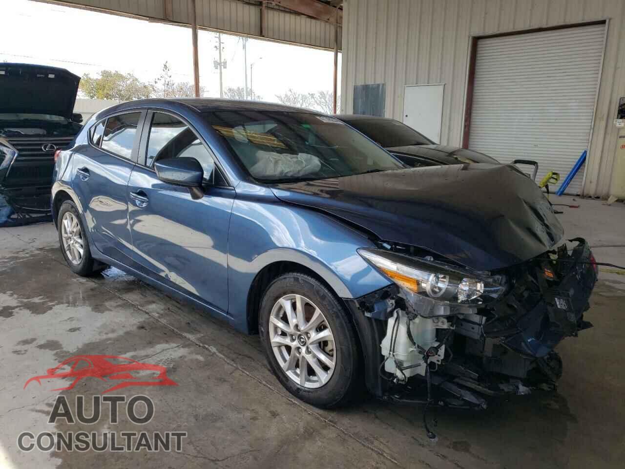 MAZDA 3 2017 - 3MZBN1K72HM100827