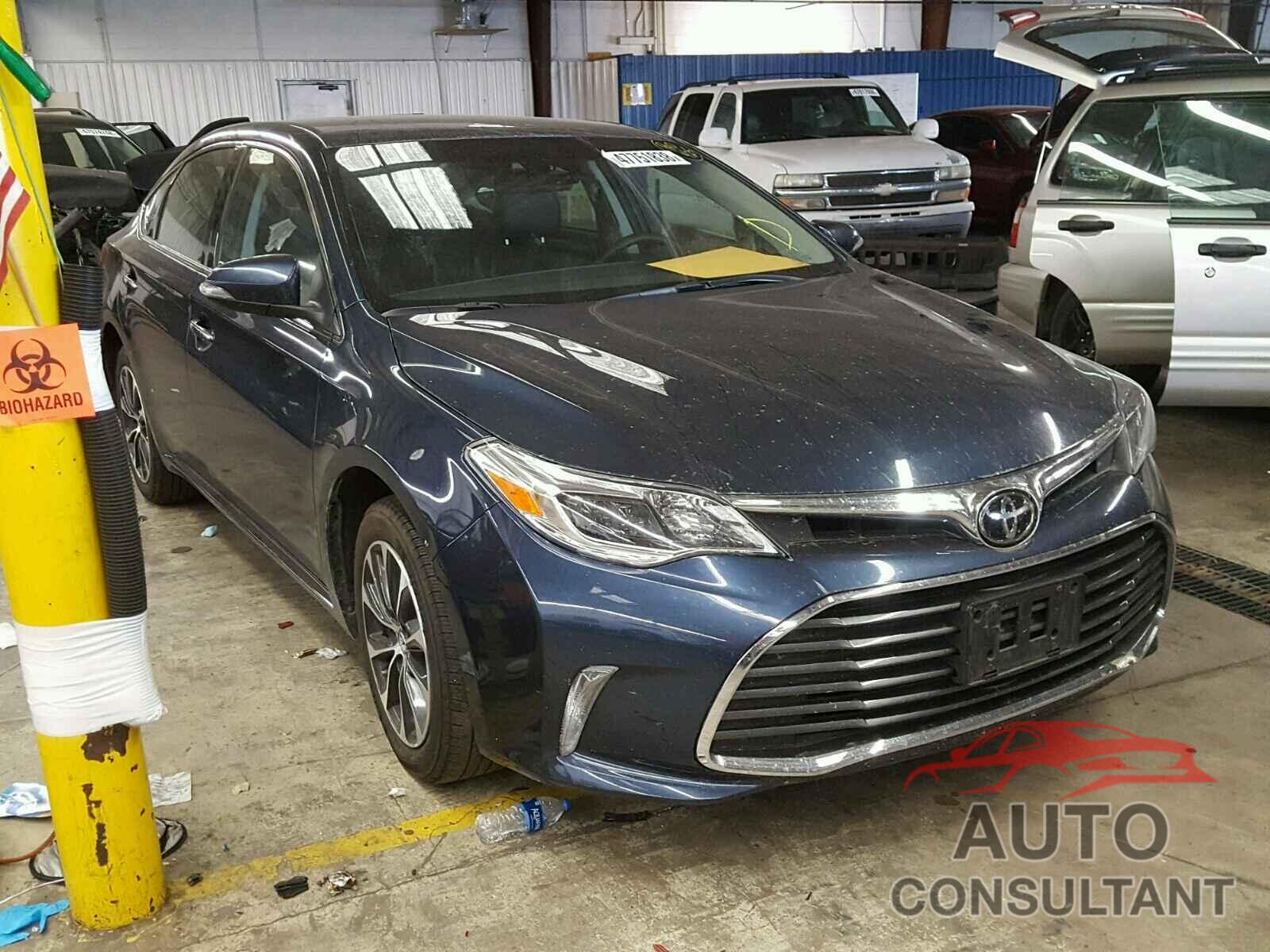 TOYOTA AVALON 2018 - 4T1BK1EBXJU283581