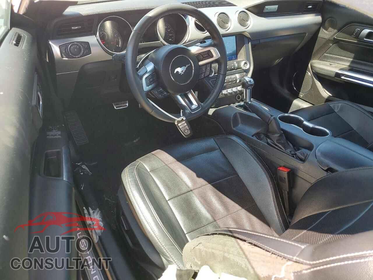 FORD MUSTANG 2021 - 1FA6P8TH2M5117048