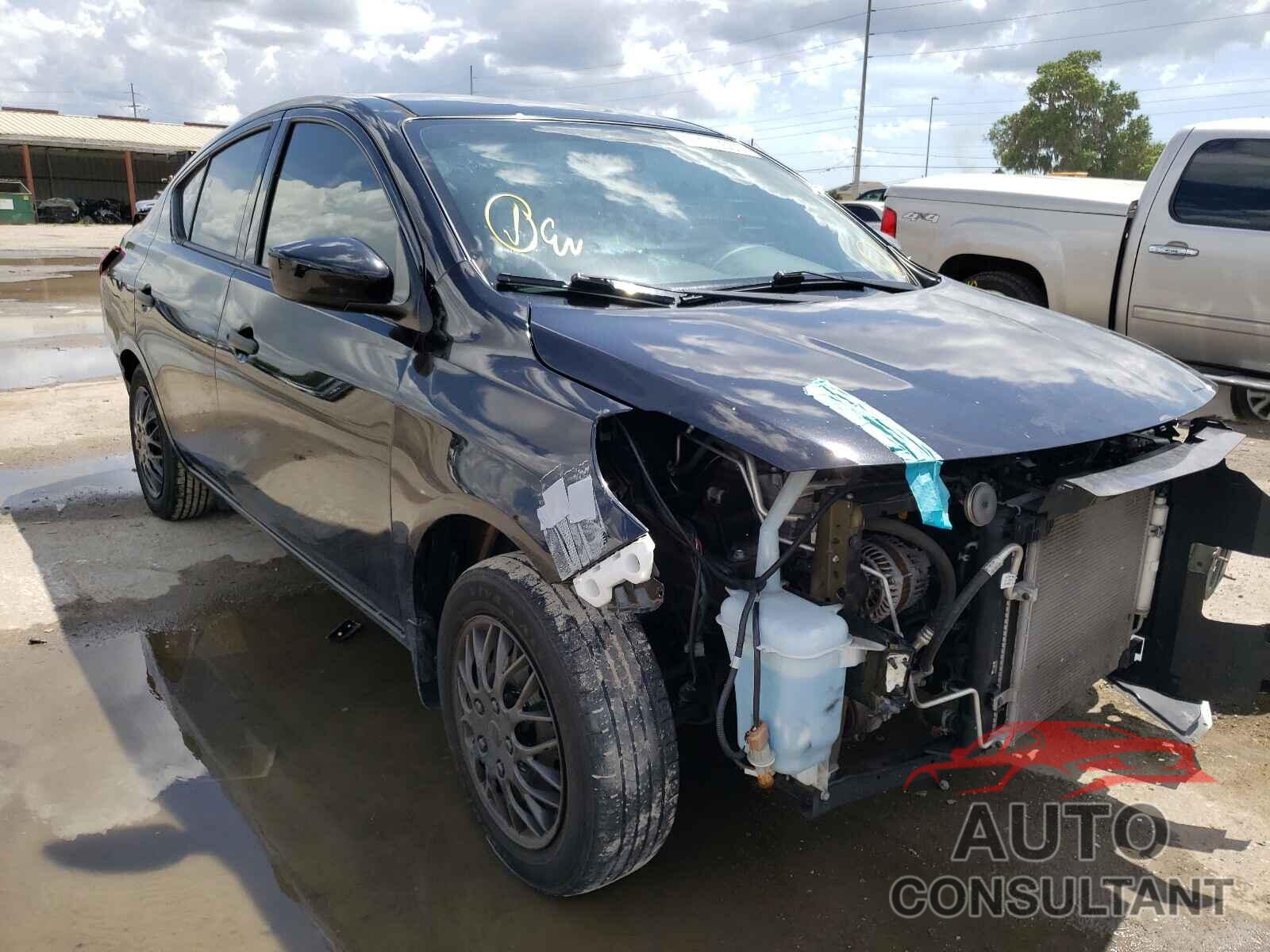 NISSAN VERSA 2017 - 3N1CN7AP3HL860768