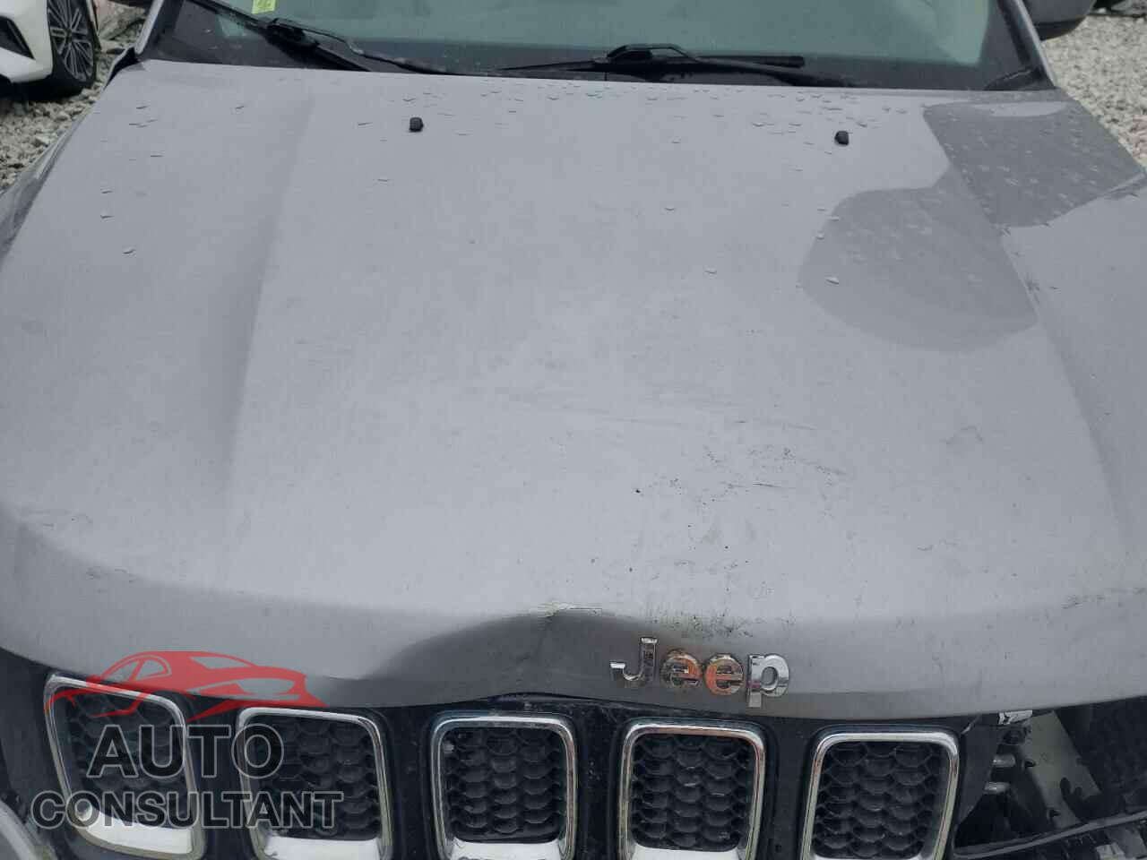 JEEP COMPASS 2018 - 3C4NJDBB4JT201400