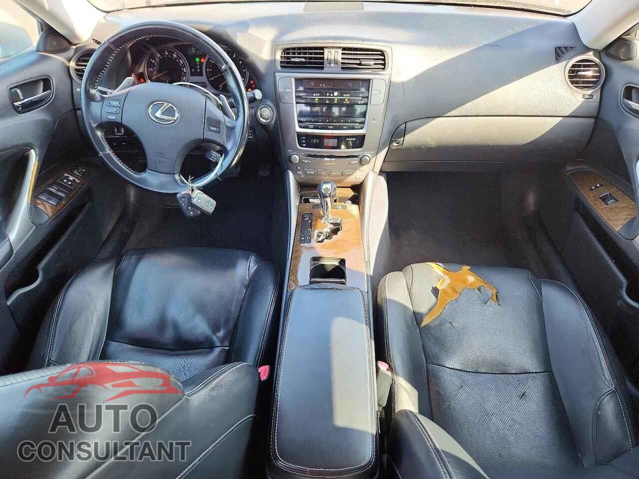 LEXUS IS 2009 - JTHBK262292088024