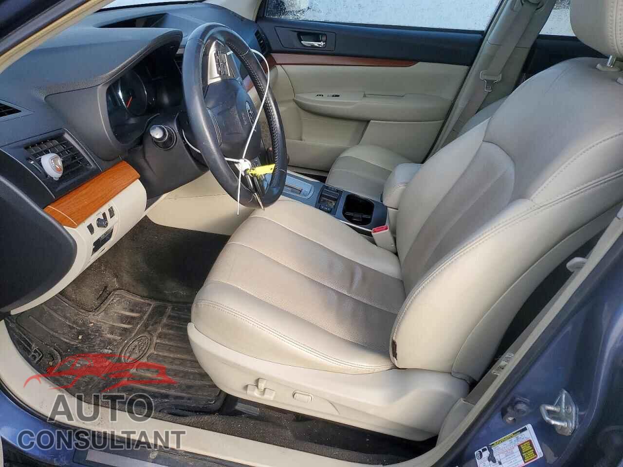 SUBARU OUTBACK 2014 - 4S4BRCMC4E3290541