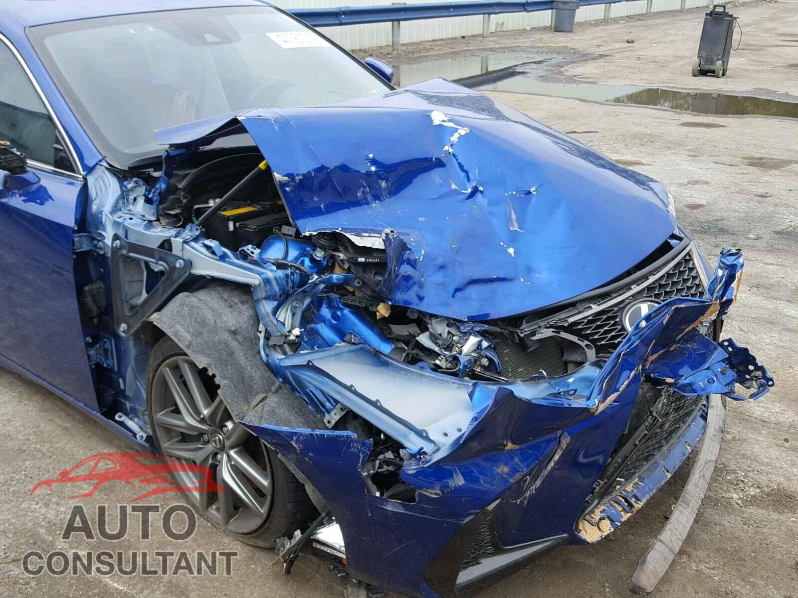 LEXUS IS 2017 - JTHCM1D21H5018846