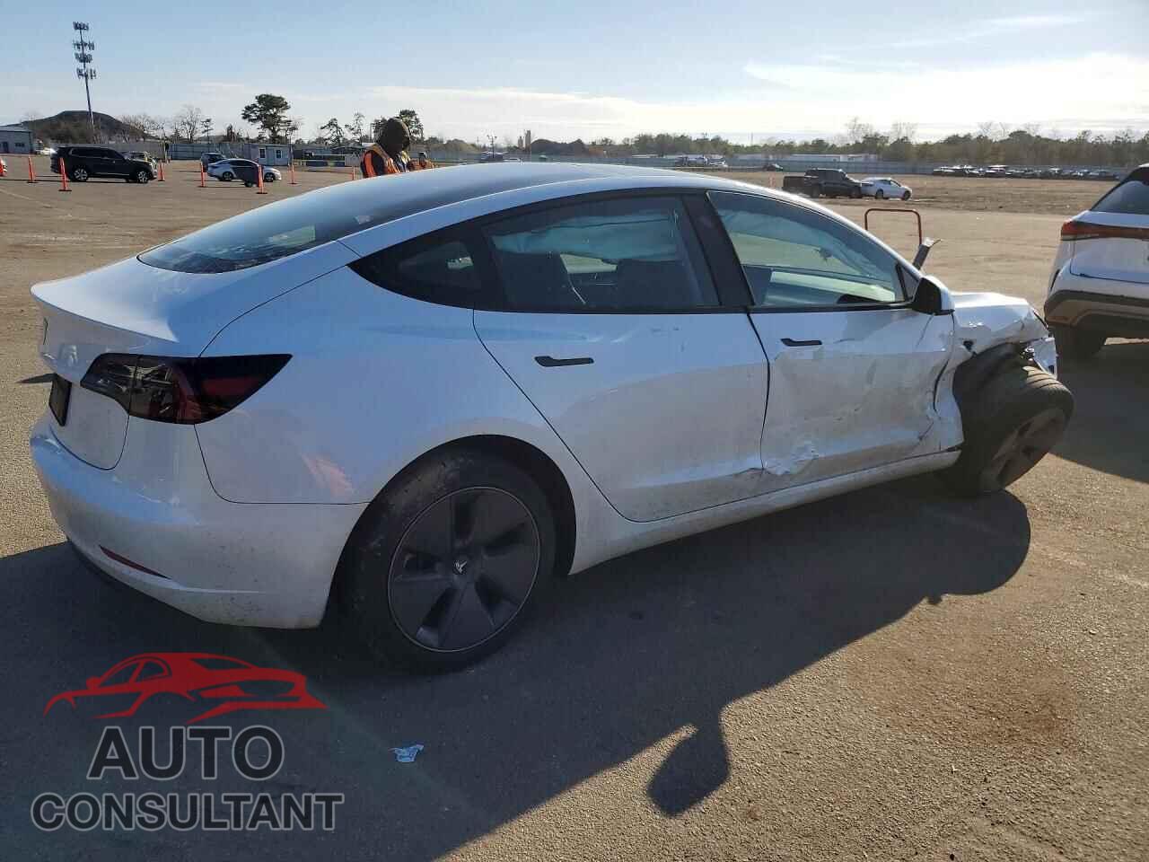 TESLA MODEL 3 2023 - 5YJ3E1EA0PF664378