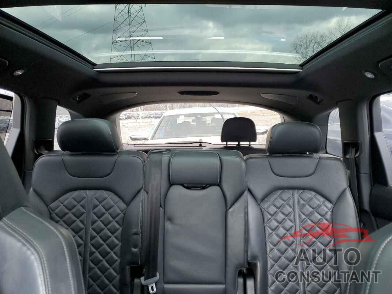 AUDI SQ7 2022 - WA1AWBF70ND015742